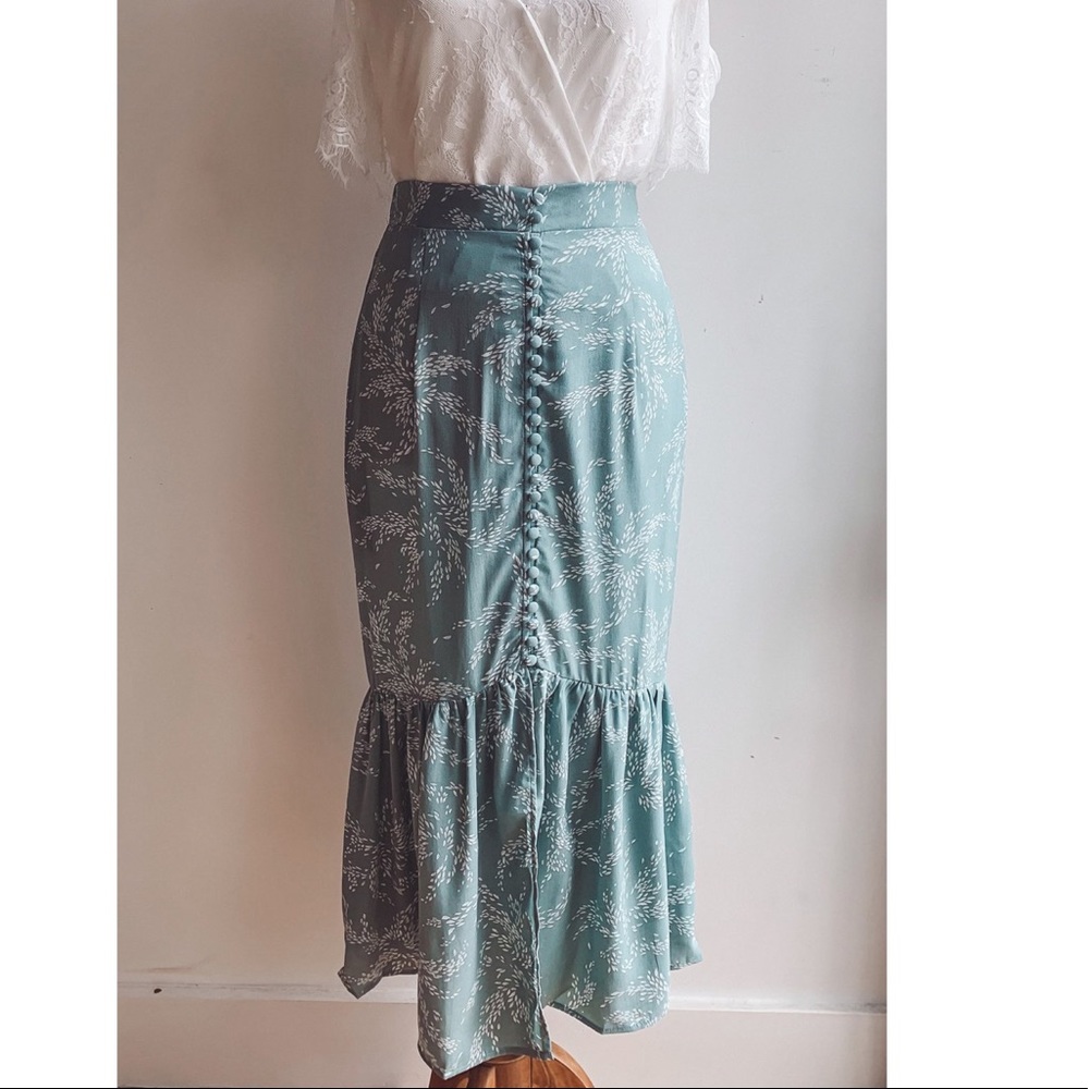 NWT Sage Midi Skirt